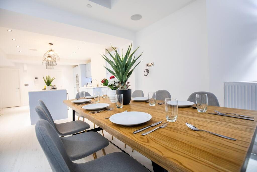 Central Townhouse With Roof Terrace Mánchester Exterior foto