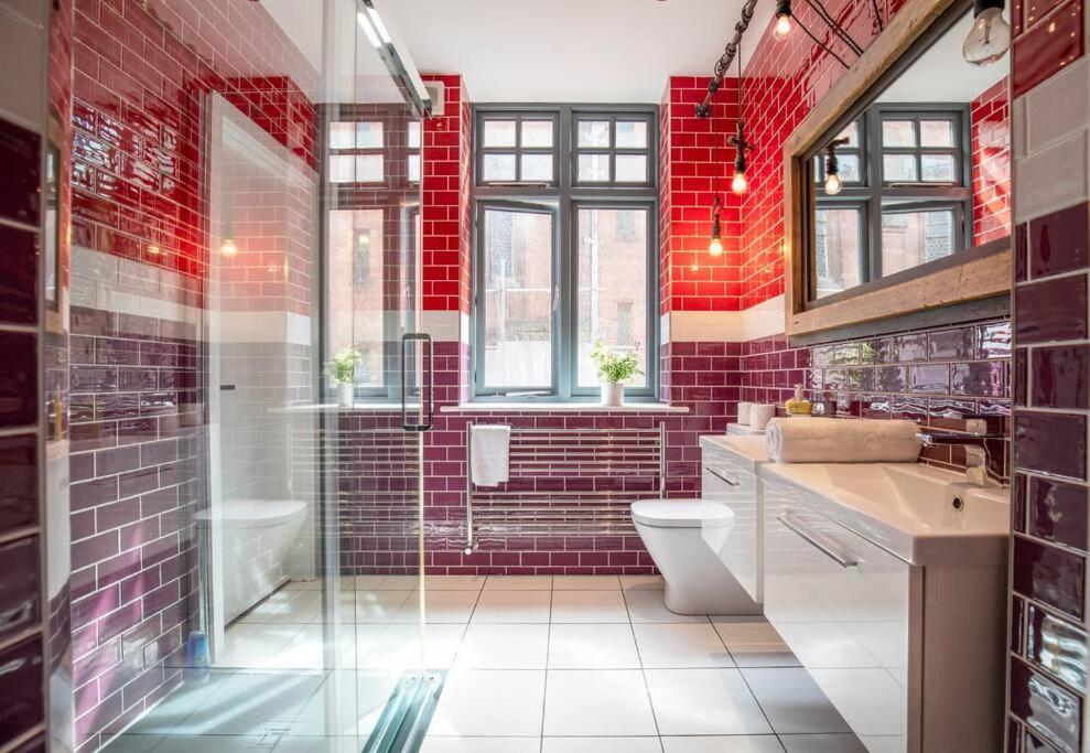 Central Townhouse With Roof Terrace Mánchester Exterior foto